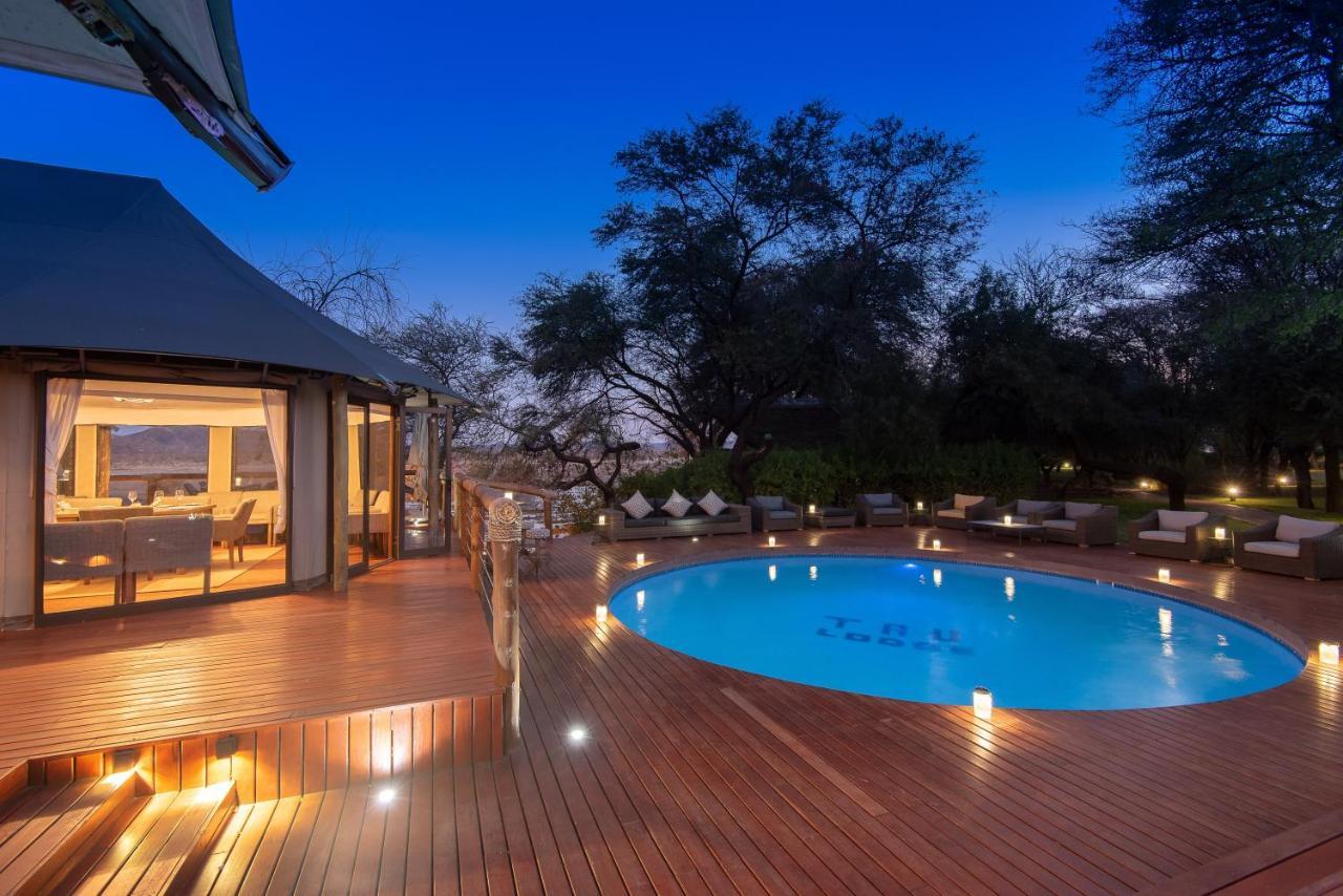 Tau Game Lodge Madikwe Wildreservaat Buitenkant foto